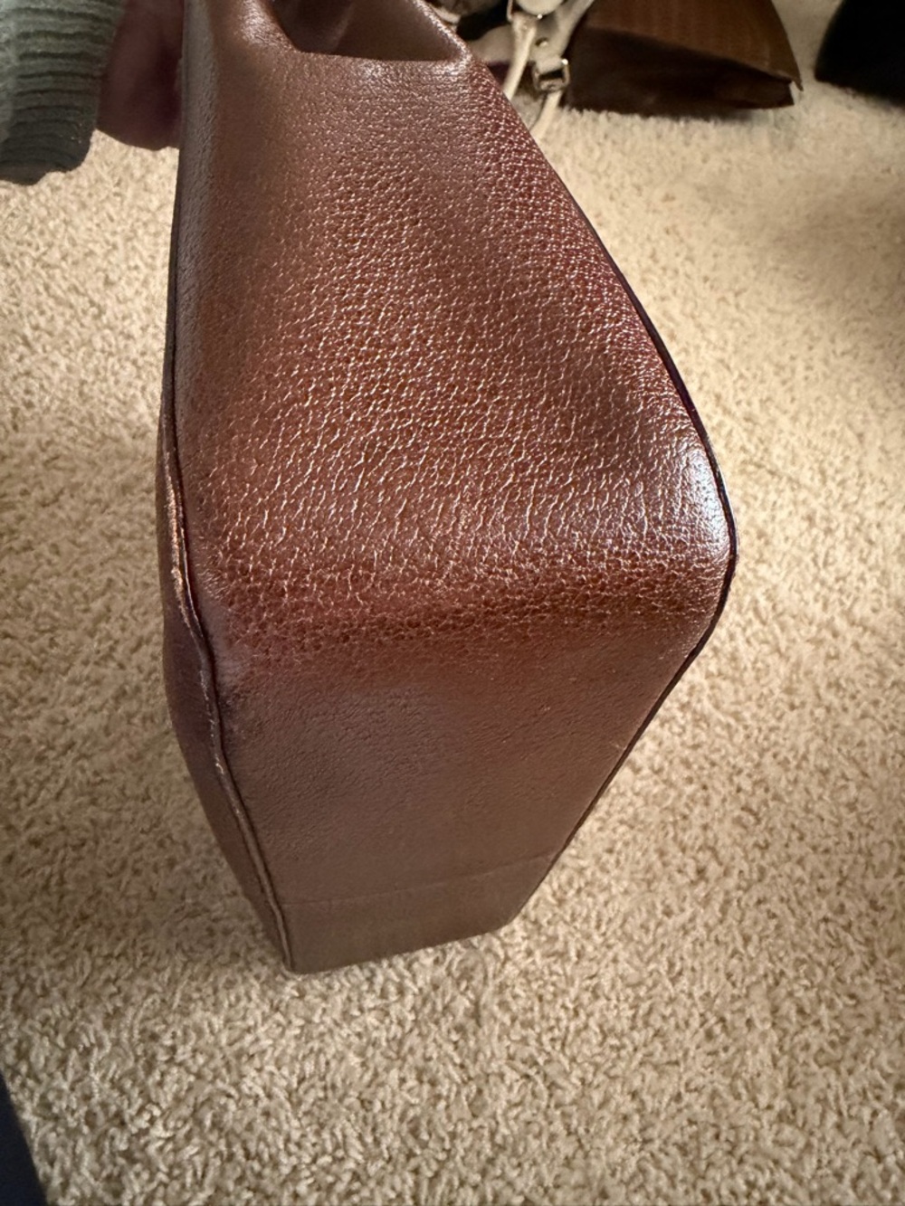Gucci Brown Leather Tote with Black Bamboo-Style Handles - Picture 3 of 6
